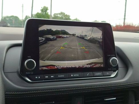 Certified 2023 Nissan Rogue SV AWD/4WD image 14