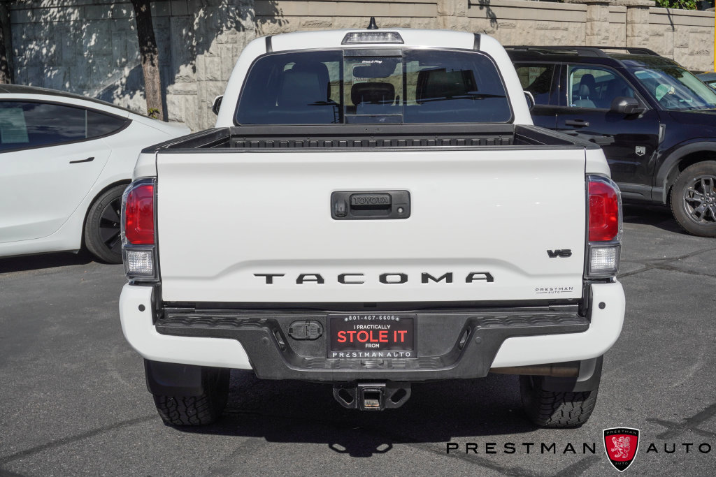 Used 2021 Toyota Tacoma TRD Off-Road w/ TRD Premium Off Road Package AWD/4WD image 24