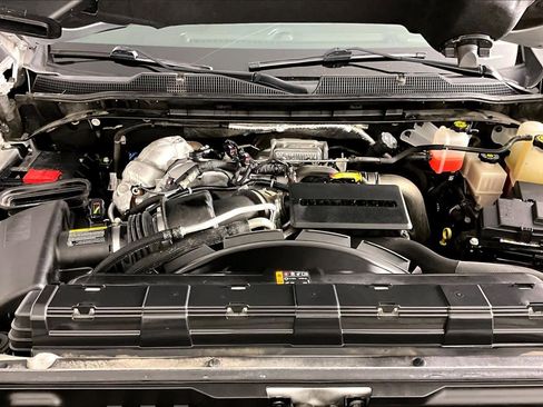 Used 2023 Chevrolet Silverado 2500 Custom w/ Custom Value Package AWD/4WD image 31