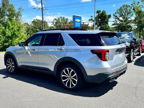 Used 2020 Ford Explorer ST AWD/4WD image 17