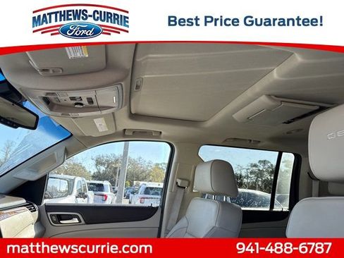 Used 2015 GMC Yukon XL Denali w/ Premium Package image 11