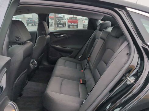 Used 2018 Chevrolet Malibu LT image 23