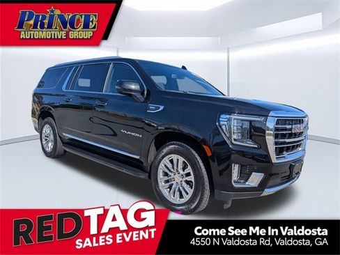 Used 2022 GMC Yukon XL SLT w/ SLT Luxury Package image 1