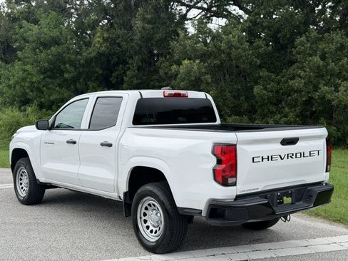 Used 2023 Chevrolet Colorado W/T RWD image 3
