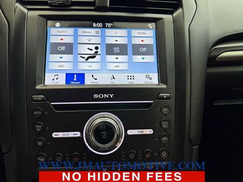Used 2019 Ford Fusion Energi Titanium FWD image 25