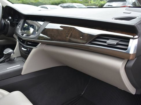 Used 2018 Cadillac CT6 Luxury AWD/4WD image 24