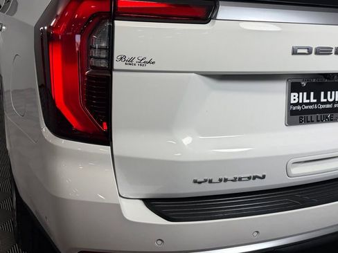 Used 2025 GMC Yukon Denali image 13
