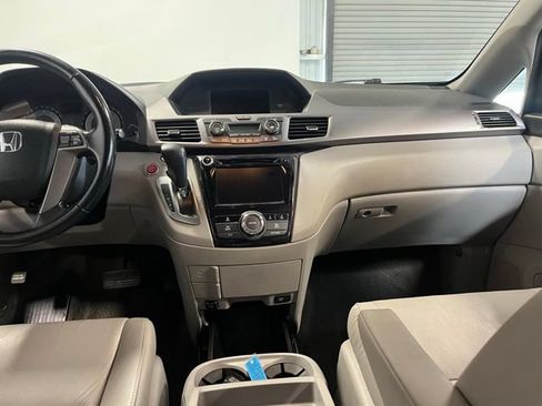Used 2015 Honda Odyssey EX-L image 18