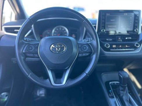 Used 2022 Toyota Corolla SE image 11