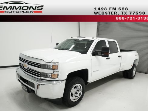 Used 2018 Chevrolet Silverado 3500 W/T w/ WT Fleet Convenience Package AWD/4WD image 1