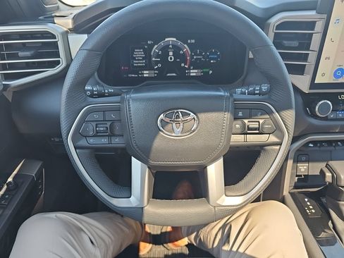 Used 2025 Toyota Sequoia Limited AWD/4WD image 14