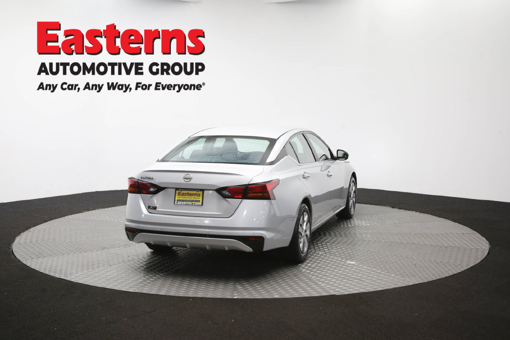 Used 2024 Nissan Altima 2.5 S FWD image 40