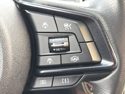 Used 2021 Subaru Crosstrek 2.5i Sport w/ Moonroof Package AWD/4WD image 15