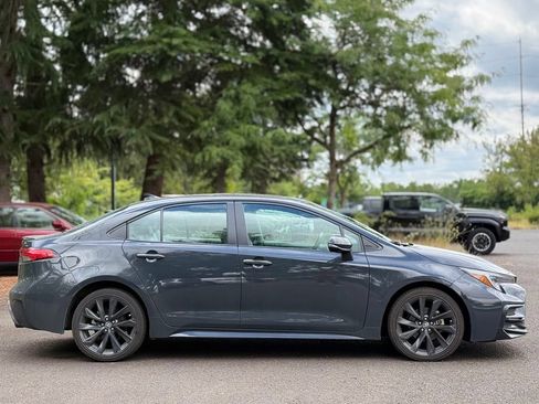 Used 2023 Toyota Corolla XSE w/ Carpet Mat Package (TMS) FWD image 6