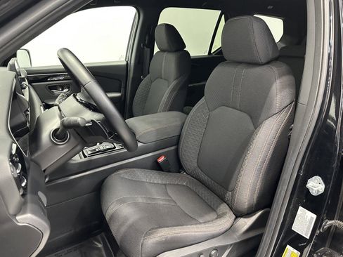 Certified 2025 Honda Pilot Sport image 15
