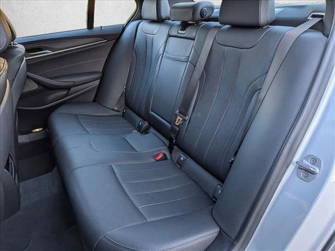 Used 2021 BMW 530i image 19