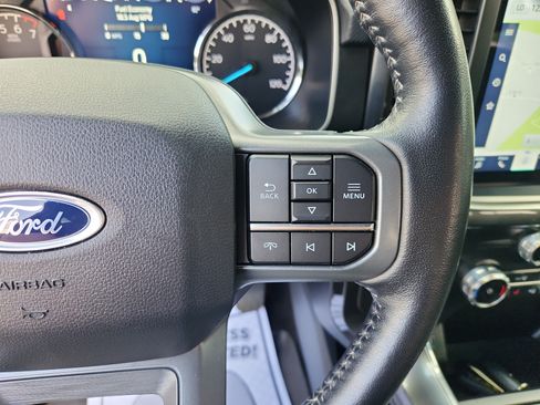 Used 2022 Ford F150 XLT w/ Equipment Group 302A High AWD/4WD image 18