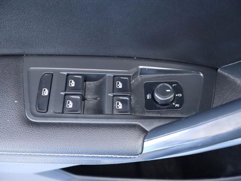 Used 2023 Volkswagen Tiguan S FWD image 27