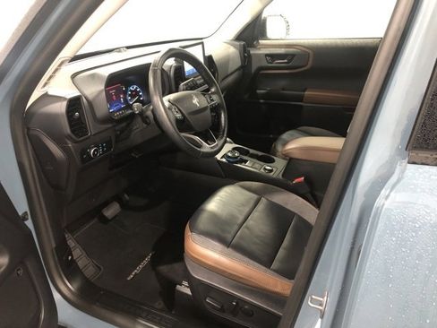 Used 2023 Ford Bronco Sport Outer Banks w/ Tech Package image 16