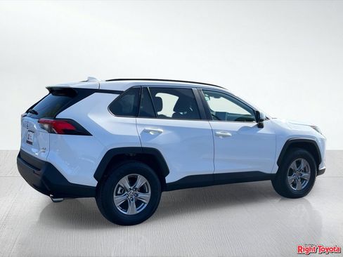 Certified 2025 Toyota RAV4 XLE AWD/4WD image 7