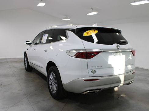 Used 2024 Buick Enclave Essence w/ Technology Package image 7