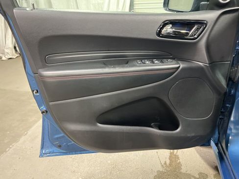 Used 2025 Dodge Durango GT image 25