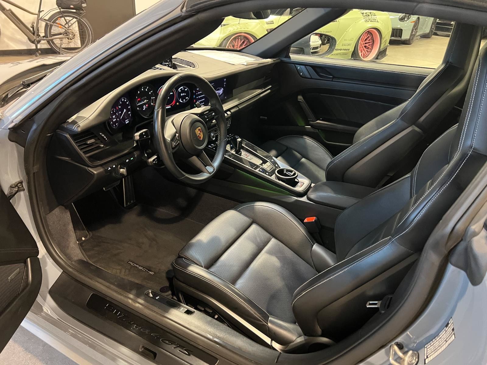Used 2024 Porsche 911 Targa 4 GTS AWD/4WD image 19