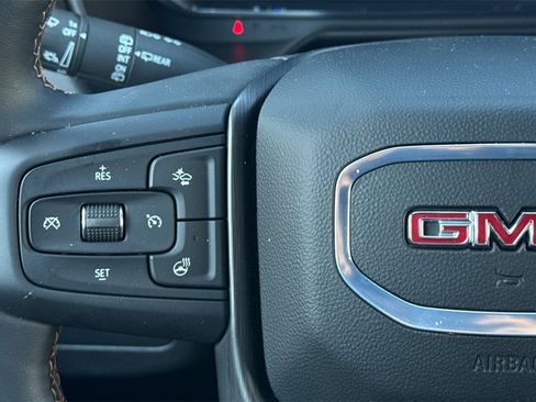 Certified 2024 GMC Yukon XL AT4 image 30