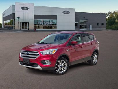 Used 2017 Ford Escape SE