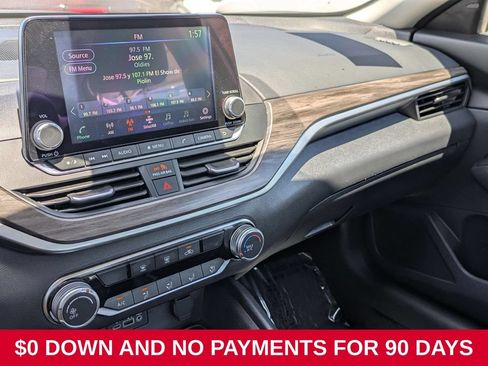 Used 2025 Nissan Altima 2.5 SV AWD/4WD image 15