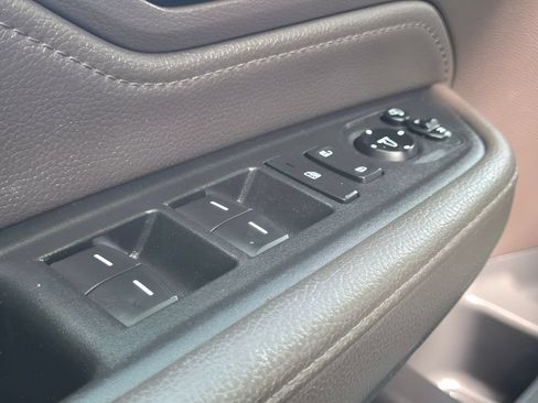 Used 2019 Honda Odyssey Elite image 18