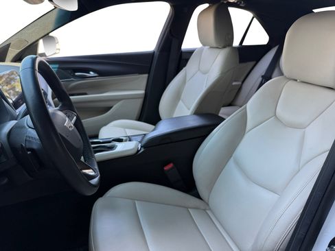 Used 2024 Cadillac CT4 Luxury RWD image 9