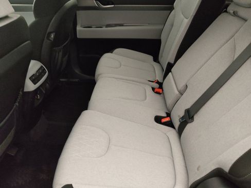 Used 2020 Hyundai Palisade SE FWD image 18