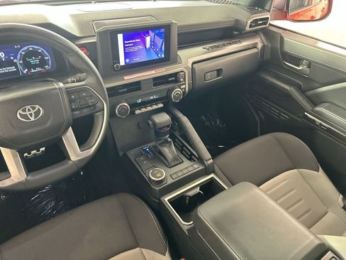 Used 2024 Toyota Tacoma TRD Sport RWD image 23