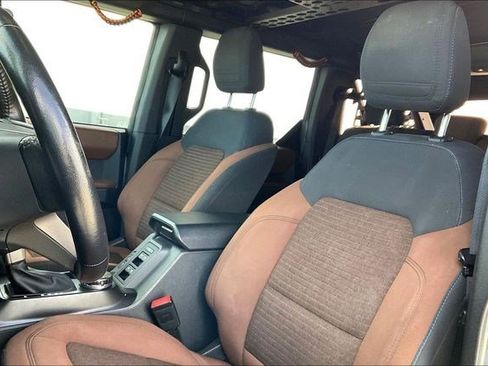 Used 2023 Ford Bronco Outer Banks image 30