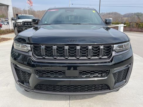 New 2026 Jeep Grand Cherokee L Limited image 34