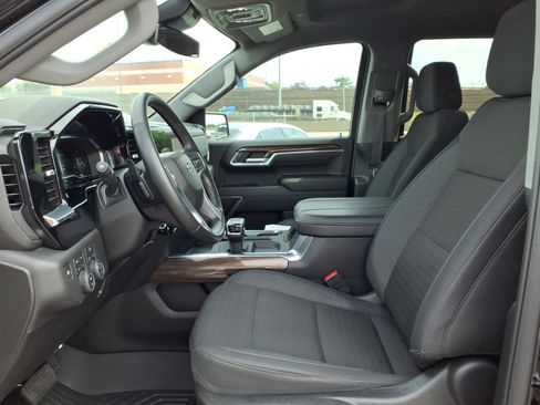 Used 2025 Chevrolet Silverado 1500 RST w/ Convenience Package II AWD/4WD image 23
