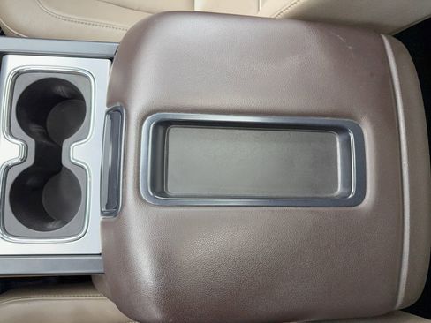 Used 2014 GMC Sierra 1500 SLT w/ SLT Crew Cab Value Package image 34