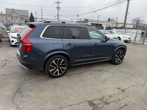 Used 2019 Volvo XC90 T6 Momentum w/ Advanced Package image 3