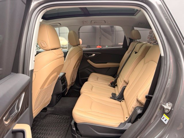 Used 2025 Audi Q7 3.0T Prestige AWD/4WD image 27