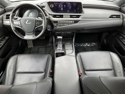 Used 2020 Lexus ES 300h w/ Premium Package image 9