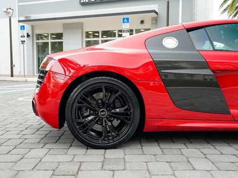 Used 2014 Audi R8 V10 plus AWD/4WD image 31