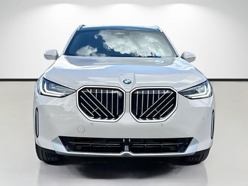 New 2026 BMW X3 xDrive30 w/ Premium Package image 8