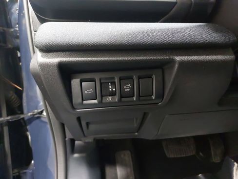 Used 2023 Subaru Outback Premium image 26