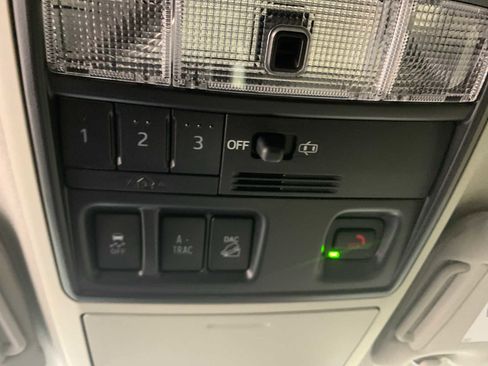 Certified 2024 Toyota 4Runner SR5 Premium image 7