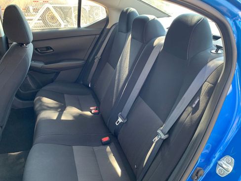 Used 2025 Nissan Sentra SV FWD image 35