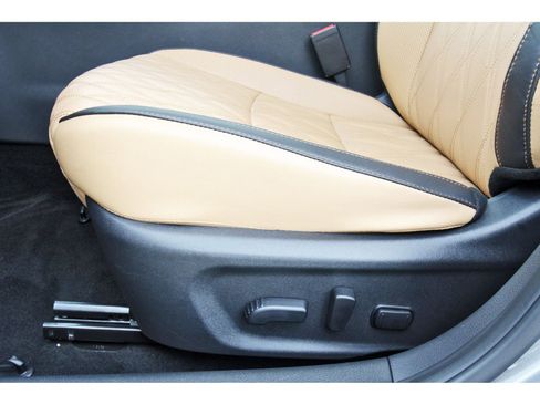 Certified 2025 Nissan Sentra SV w/ SV Premium Package image 30