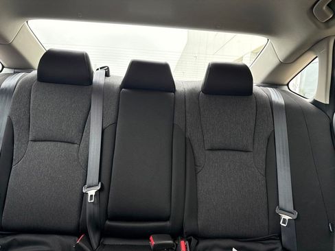 Used 2025 Honda Accord SE image 9