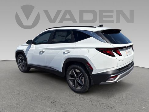 New 2026 Hyundai Tucson SEL FWD image 18
