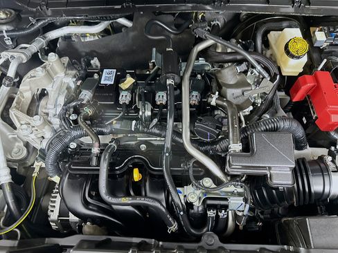 Used 2025 Nissan Kicks S image 30